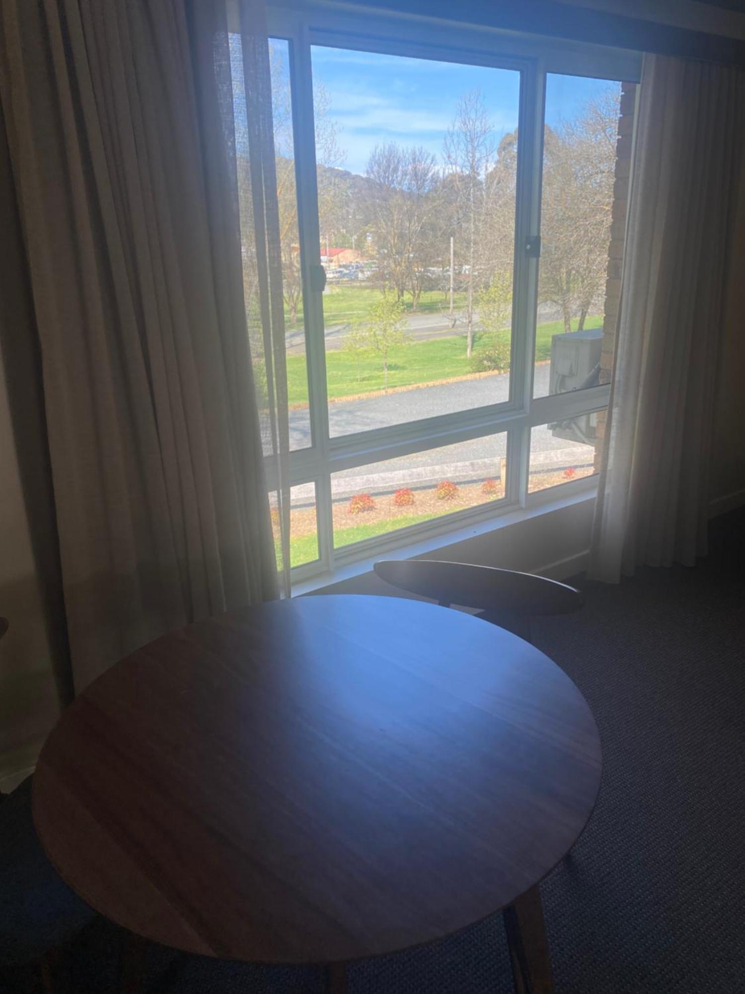 Tumbarumba Motel & Elms Restaurant Buitenkant foto